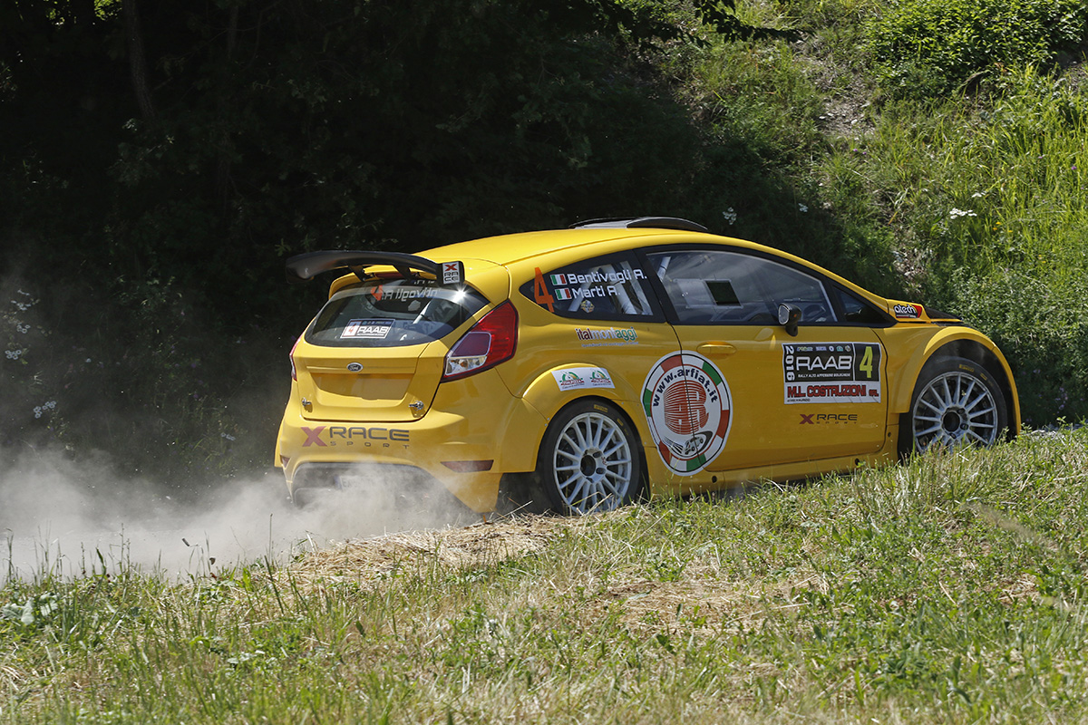 X-RACE VINCE LA COPPA SCUDERIE NEL RALLY RAAB 2016